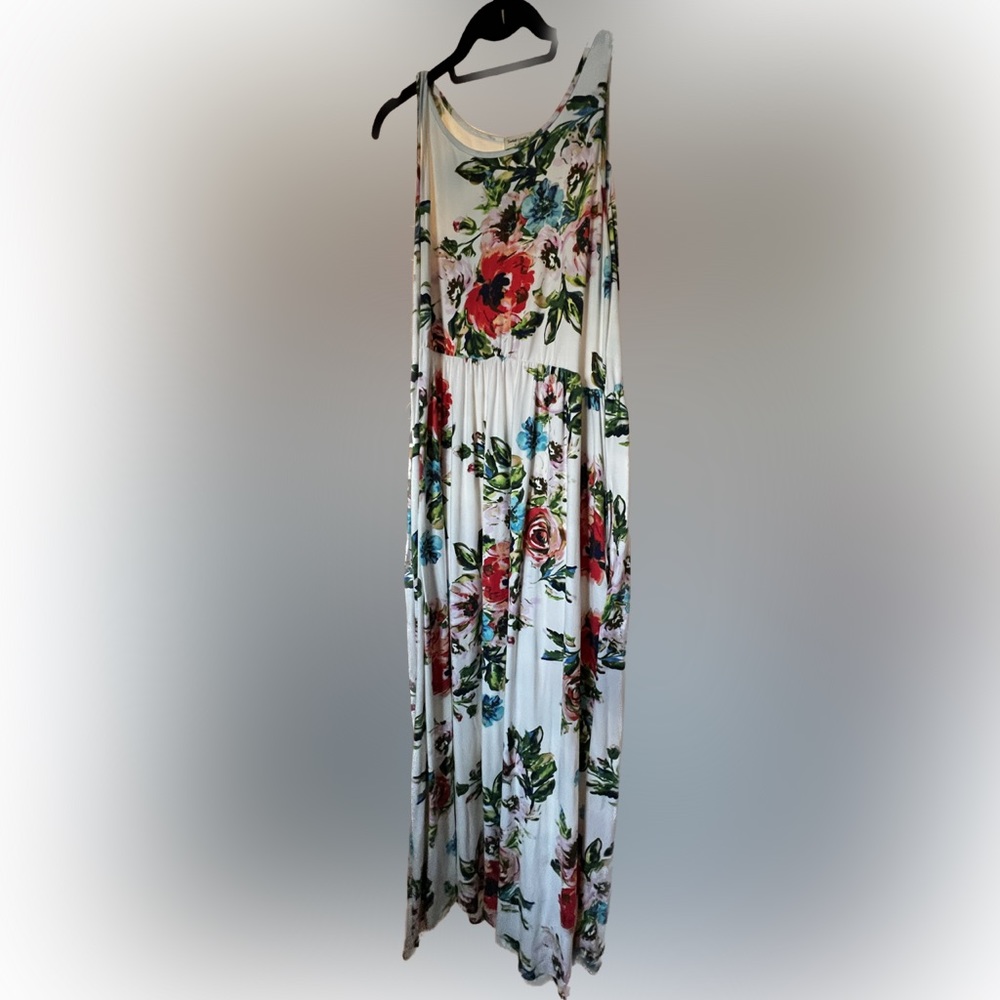 Sunset Romance Maxi Dress, Ivory
1X